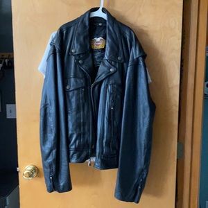 Men’s Harley Davidson leather jacket